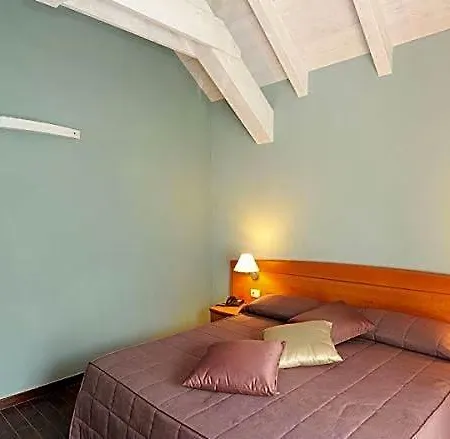 Maurice Aparthotel Stresa